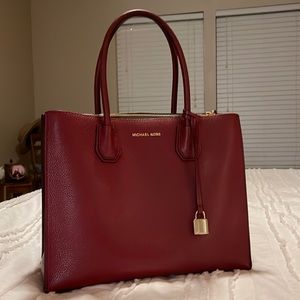 Michael Kors bag. Excellent condition